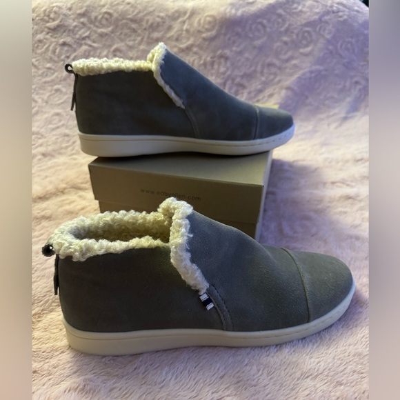 Women’s size 10 slip on suede and fleece Cambon Ankle booties / shoes New in Box - Picture 5 of 11